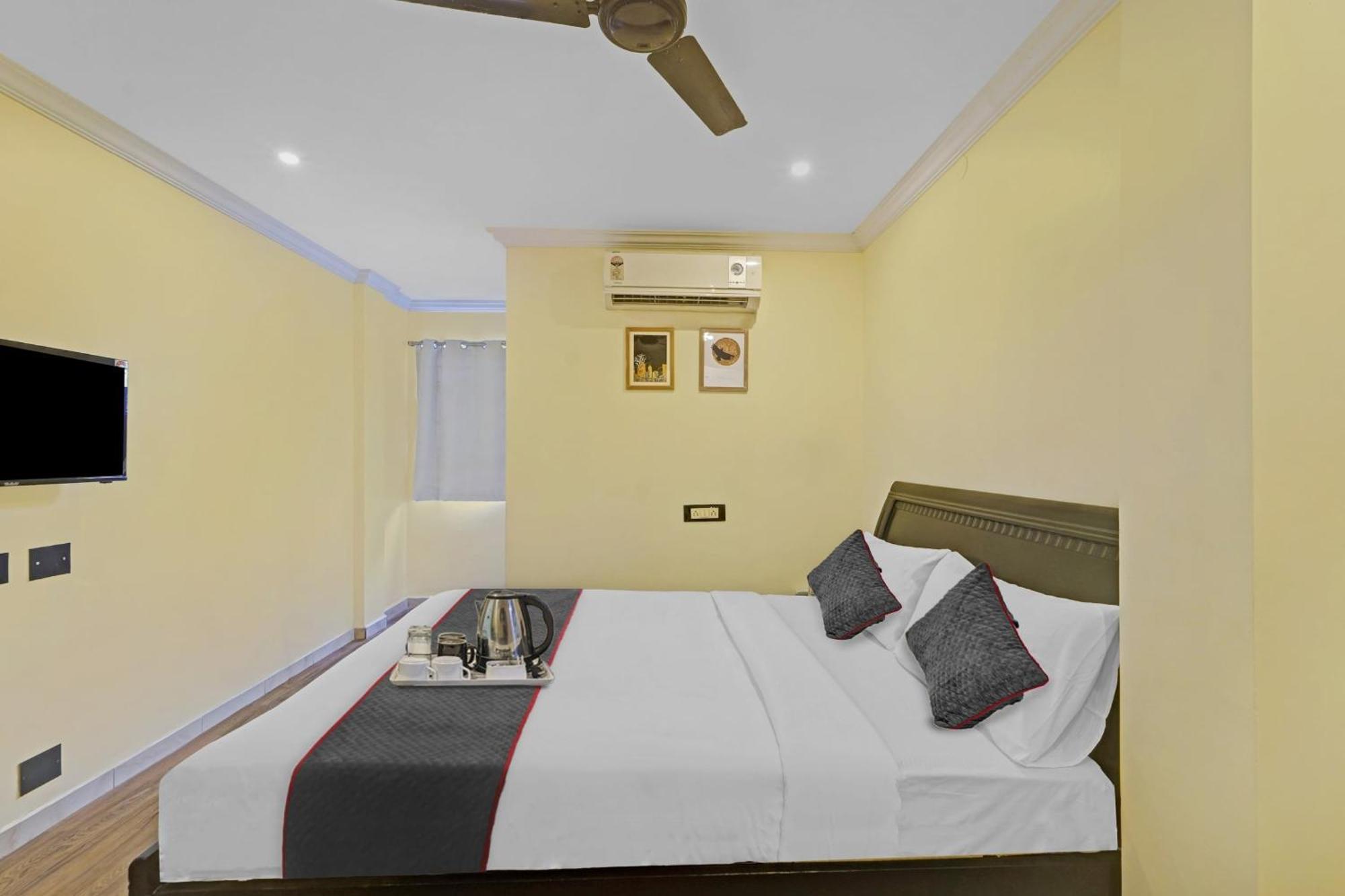 Townhouse Fantasea Hotels Near Omr Chennai Esterno foto