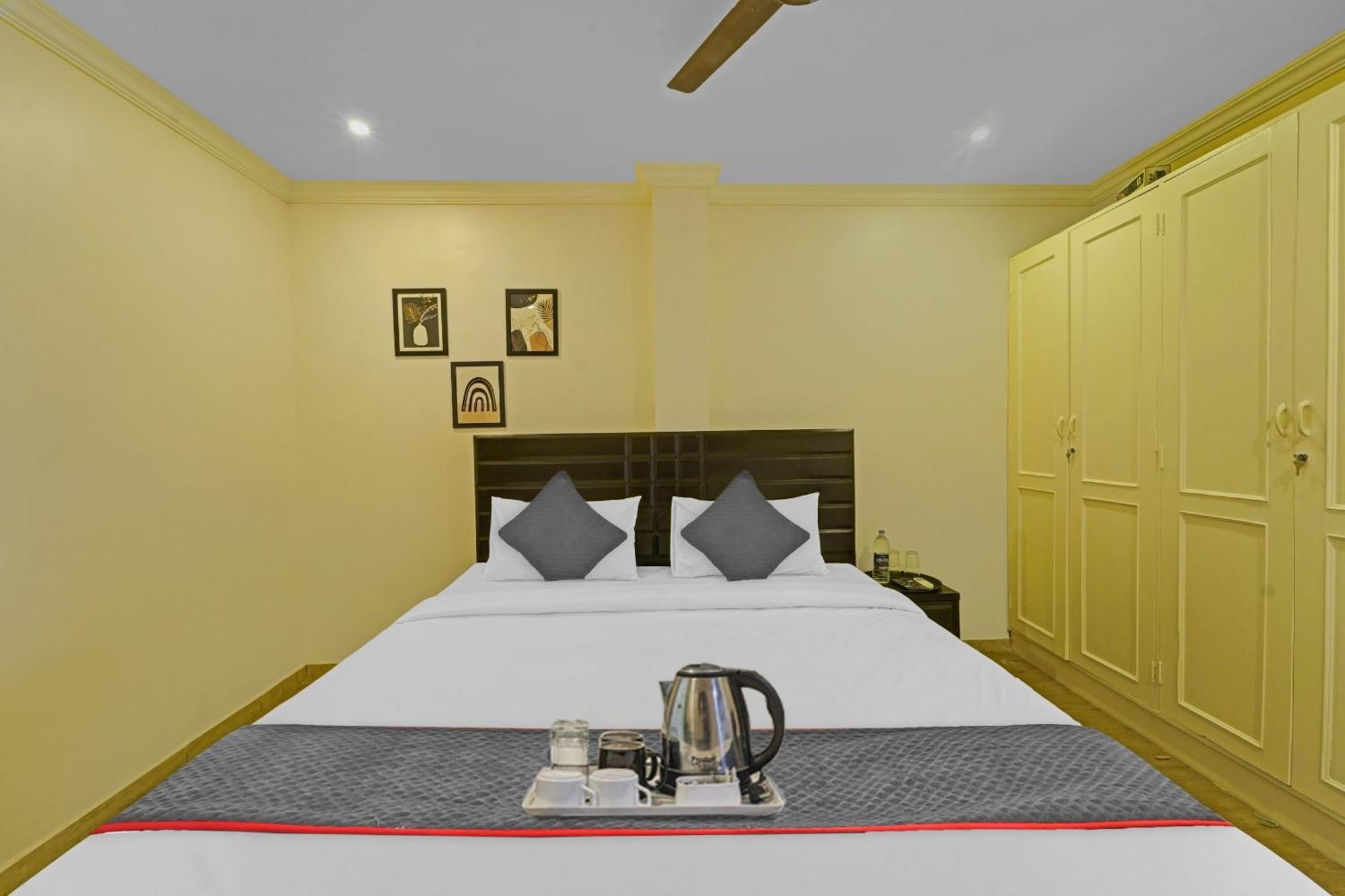 Townhouse Fantasea Hotels Near Omr Chennai Esterno foto
